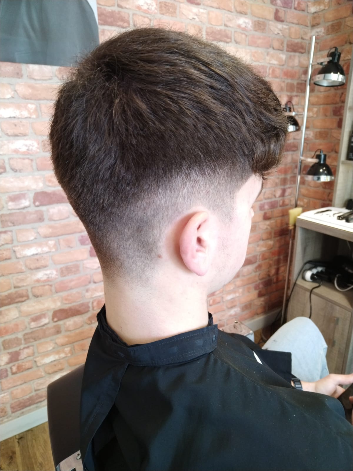 Apres coiffure-coupes courtes cheveux homme-cyril-bazin-coiffeur-createur